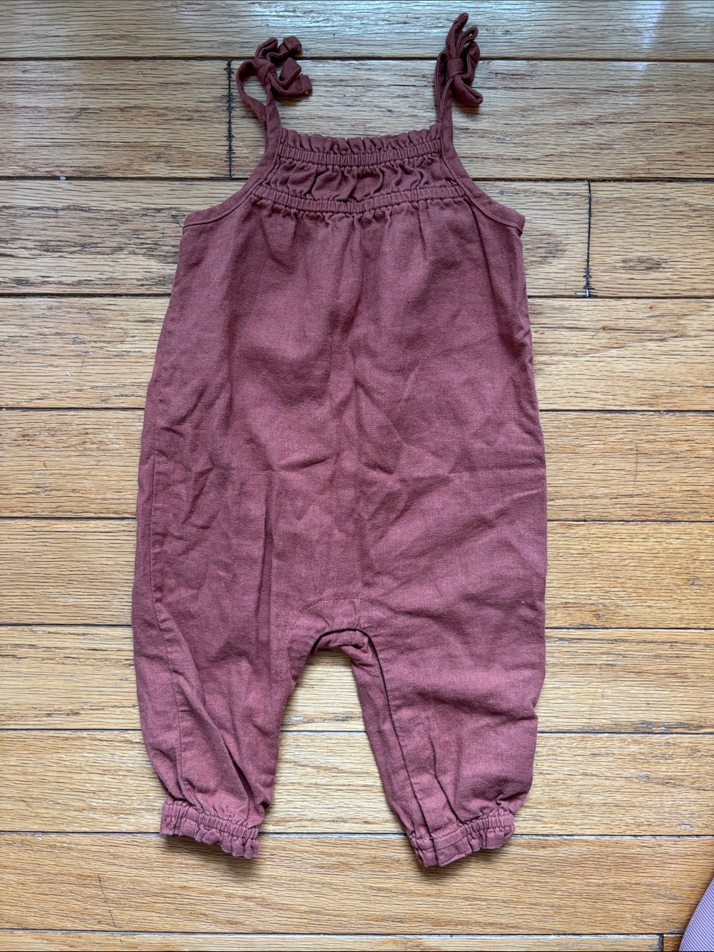 Old navy 6-12 mons baby girl brown romper with tie straps